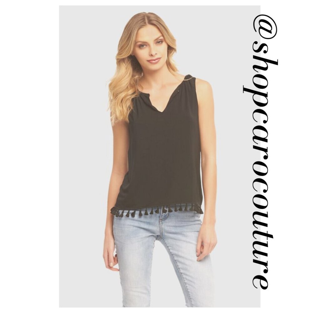 TART COLLECTION "Cari' Sleeveless Top